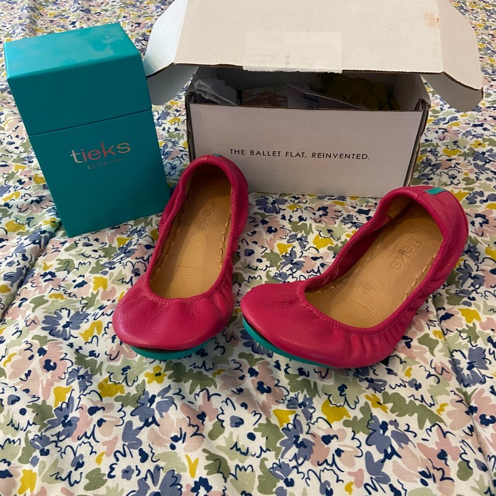 Tieks Fuchsia Size 6